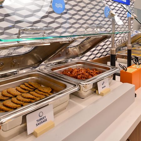 ホリデイ イン エクスプレス&スイーツ グリーンビル Se シンプソンビル エクステリア 写真